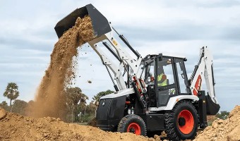 BOBCAT B900