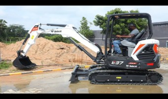 BOBCAT E37 ULTRA HD